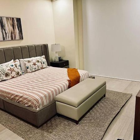 Luxurious First-Floor Apartment in Isla Residences Acapulco Buitenkant foto