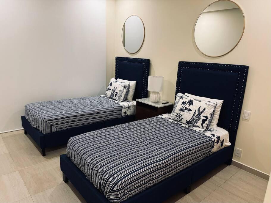 Luxurious First-Floor Apartment in Isla Residences Acapulco Buitenkant foto